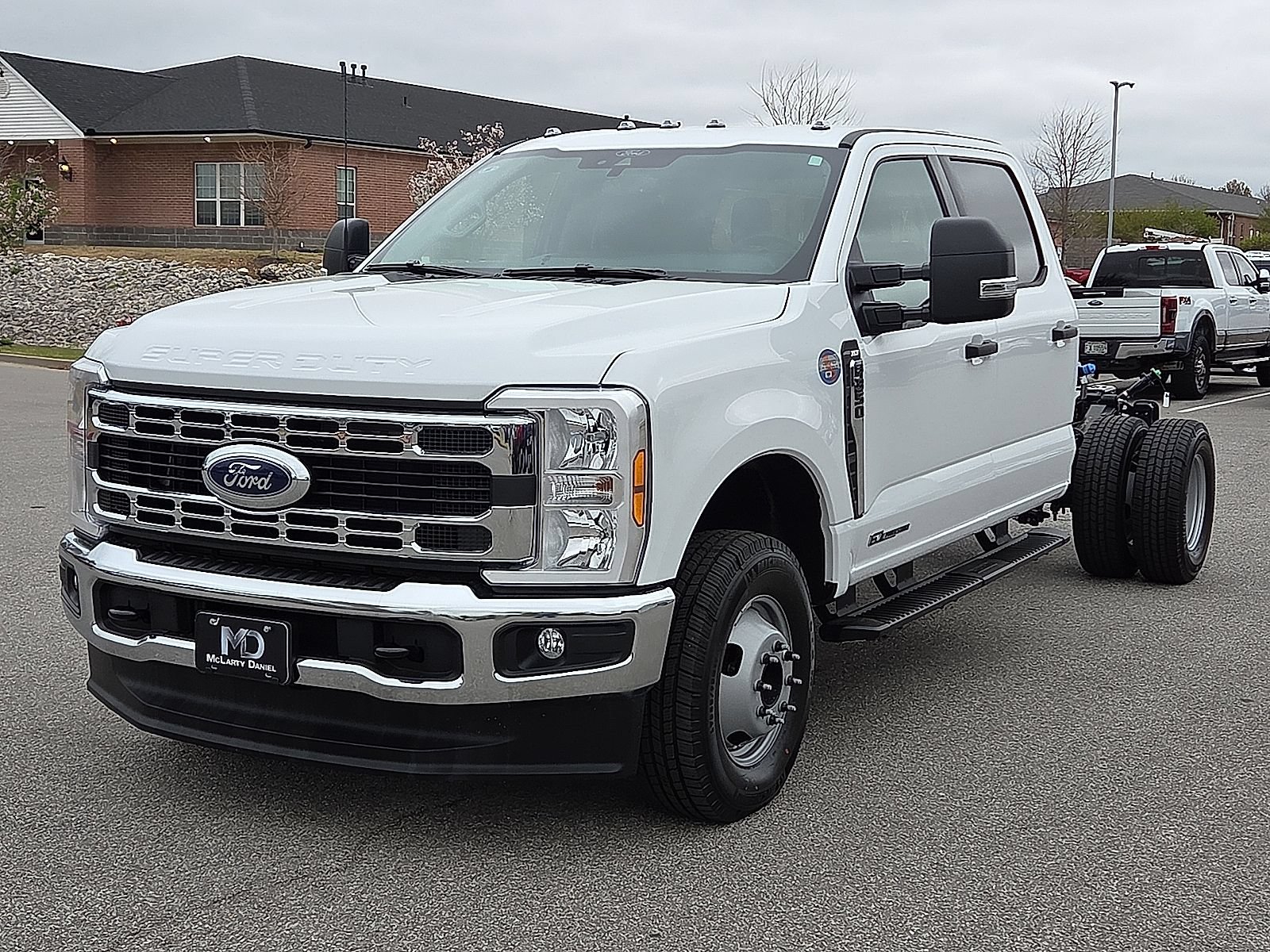New 2026 Ford F350 XLT w/ XLT Value Package AWD/4WD image 2