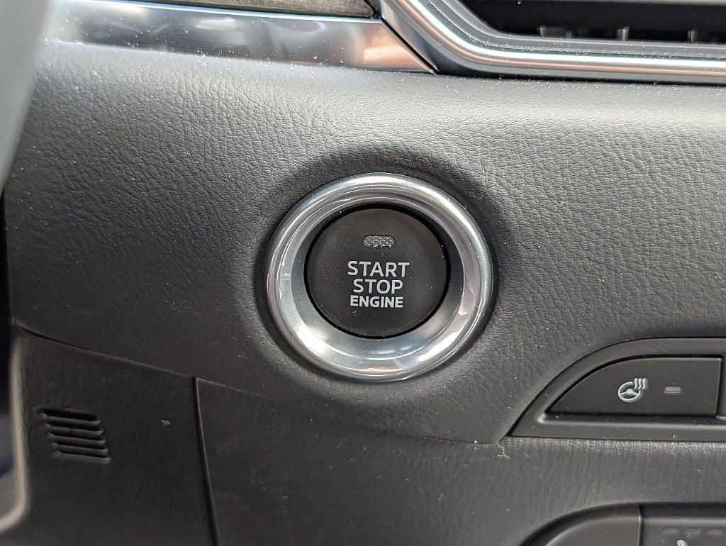 Certified 2025 MAZDA CX-5 Signature image 30