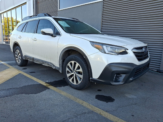 Used 2022 Subaru Outback Premium AWD/4WD image 1