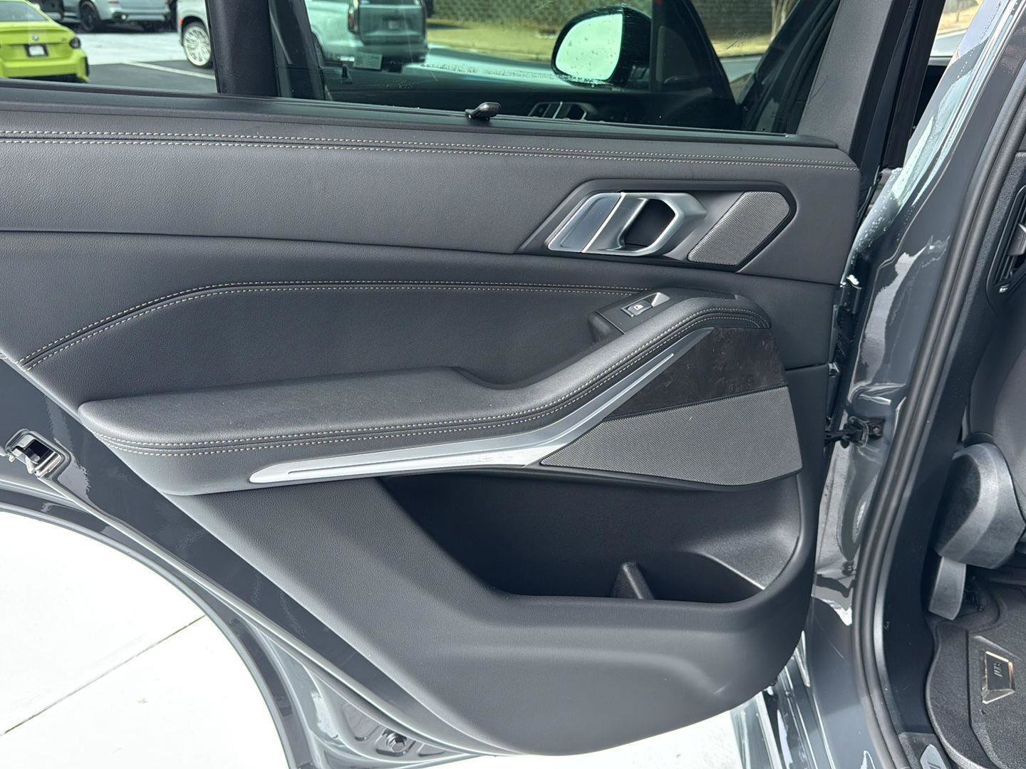 New 2026 BMW X5 sDrive40i w/ Executive Package image 15