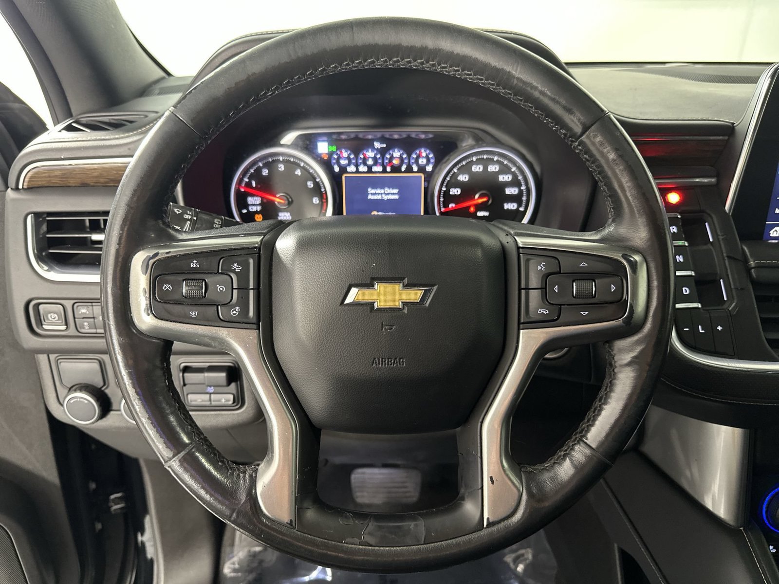 Used 2021 Chevrolet Tahoe Premier w/ Premium Package RWD image 14