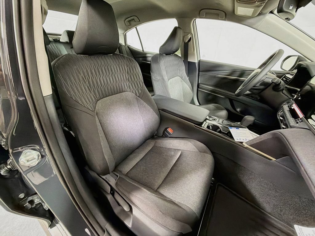 New 2026 Toyota Camry LE AWD/4WD image 23