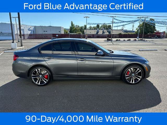 Used 2018 BMW 340i xDrive Sedan AWD/4WD image 9