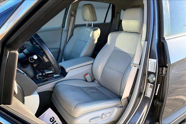 Used 2018 Acura RDX AWD w/ Advance Package image 21