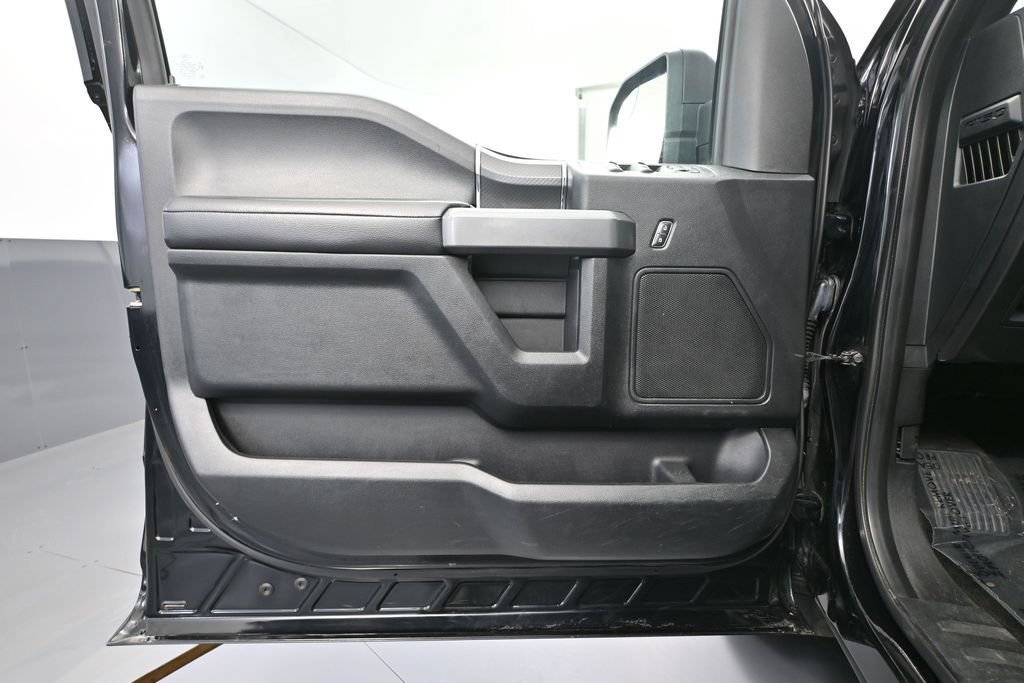 Used 2018 Ford F150 XLT w/ Equipment Group 301A Mid AWD/4WD image 14