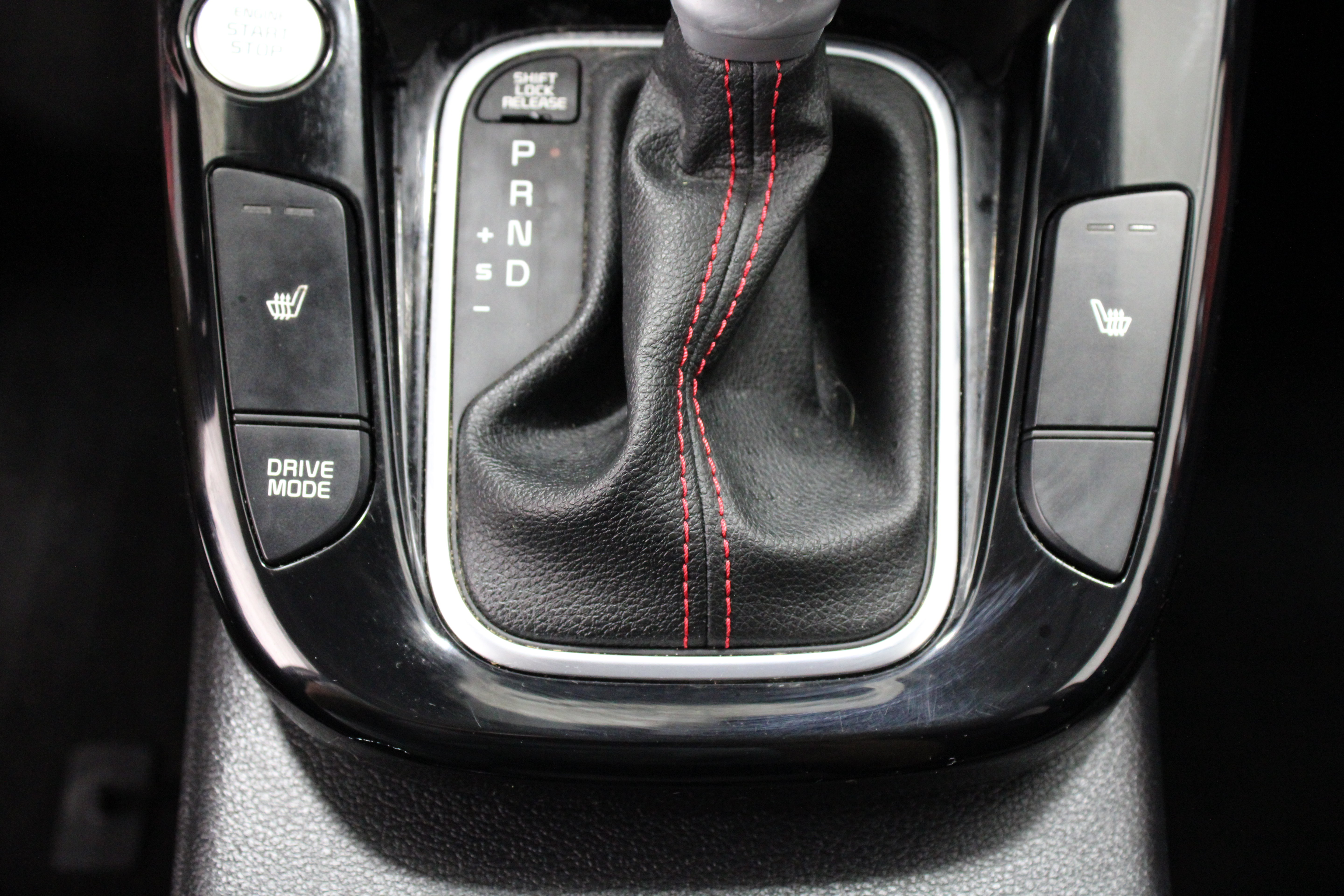 Used 2023 Kia Soul GT-Line w/ GT-Line Technology Package FWD image 23