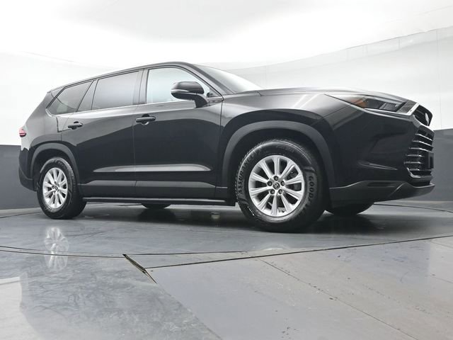 Used 2024 Toyota Grand Highlander XLE image 42