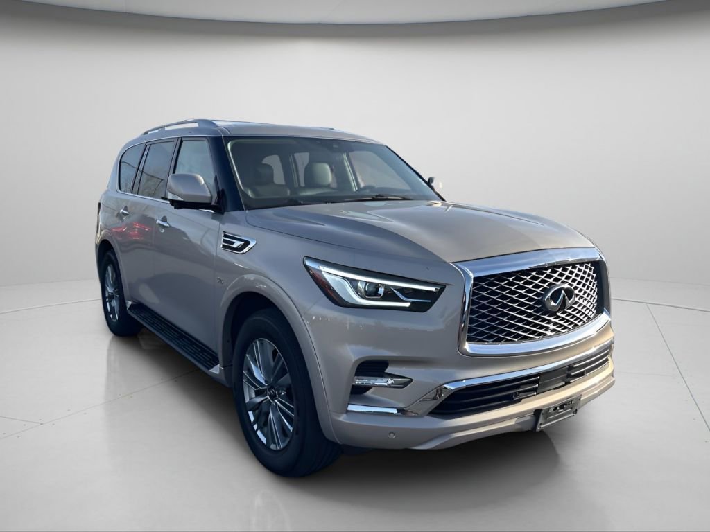 Used 2018 INFINITI QX80 4WD w/ Driver Assistance Package image 2