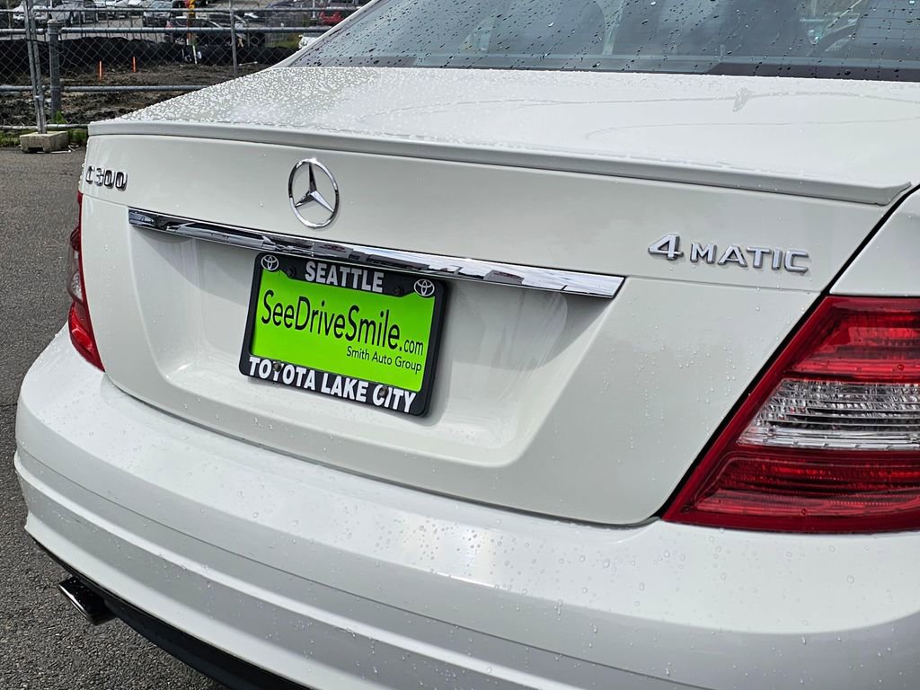 Used 2011 Mercedes-Benz C 300 4MATIC Sedan image 14