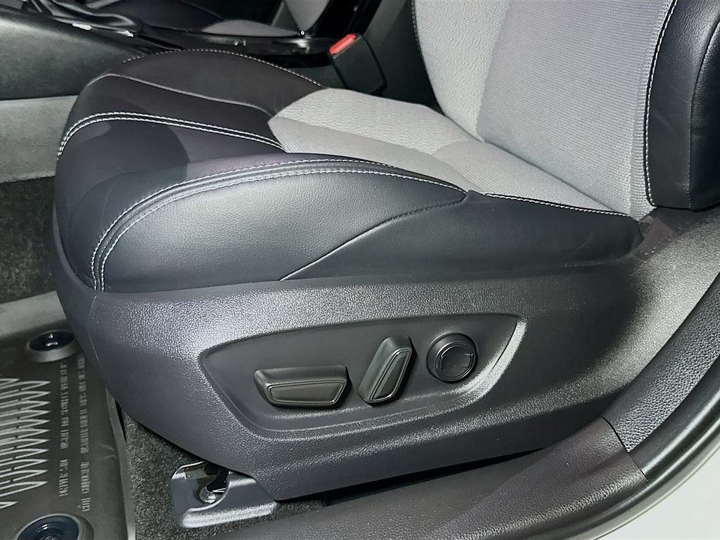 Certified 2025 Toyota Corolla XSE FWD image 16