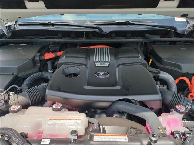 New 2025 Lexus LX 700h Overtrail image 16