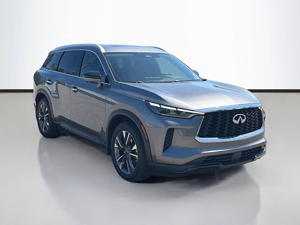 Used 2023 INFINITI QX60 Luxe w/ Cargo Package image 3