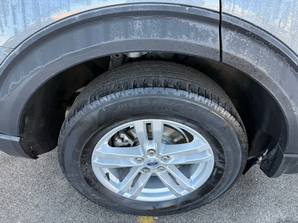 Used 2022 Ford Explorer XLT w/ Equipment Group 202A image 42