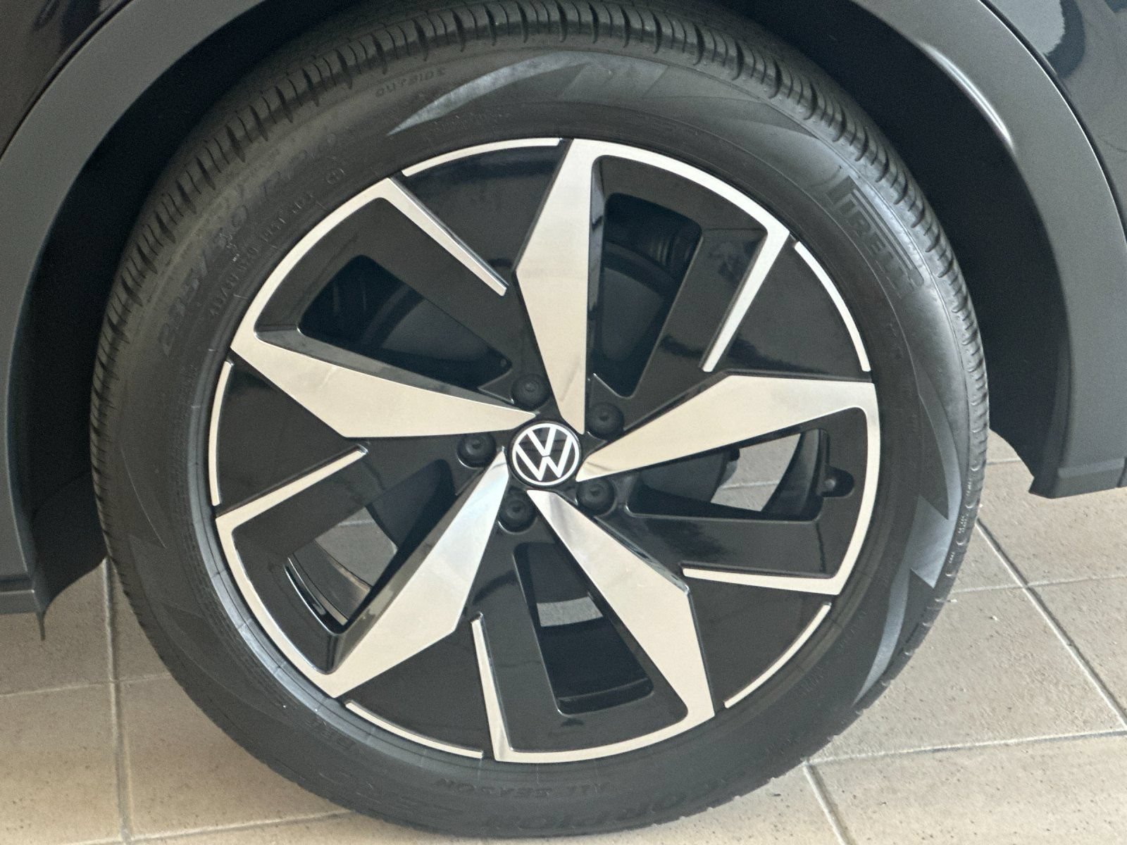 Used 2023 Volkswagen ID.4 S RWD image 24