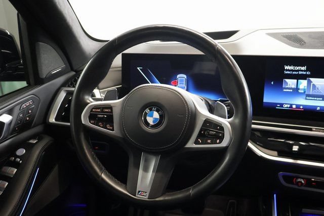 Used 2024 BMW X7 xDrive40i w/ Executive Package AWD/4WD image 16