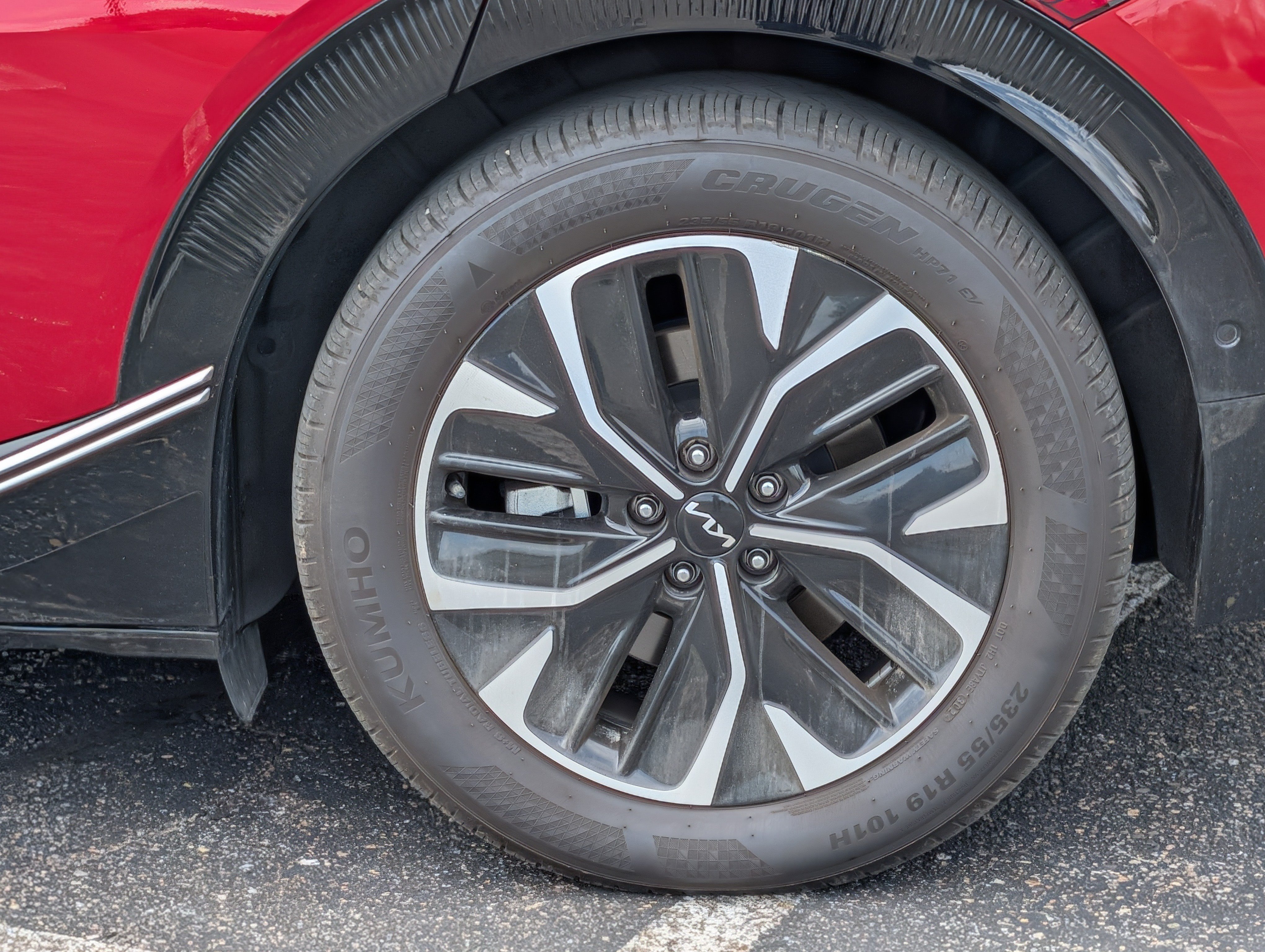 Certified 2023 Kia EV6 Wind w/ Wind Technology Package AWD/4WD image 15