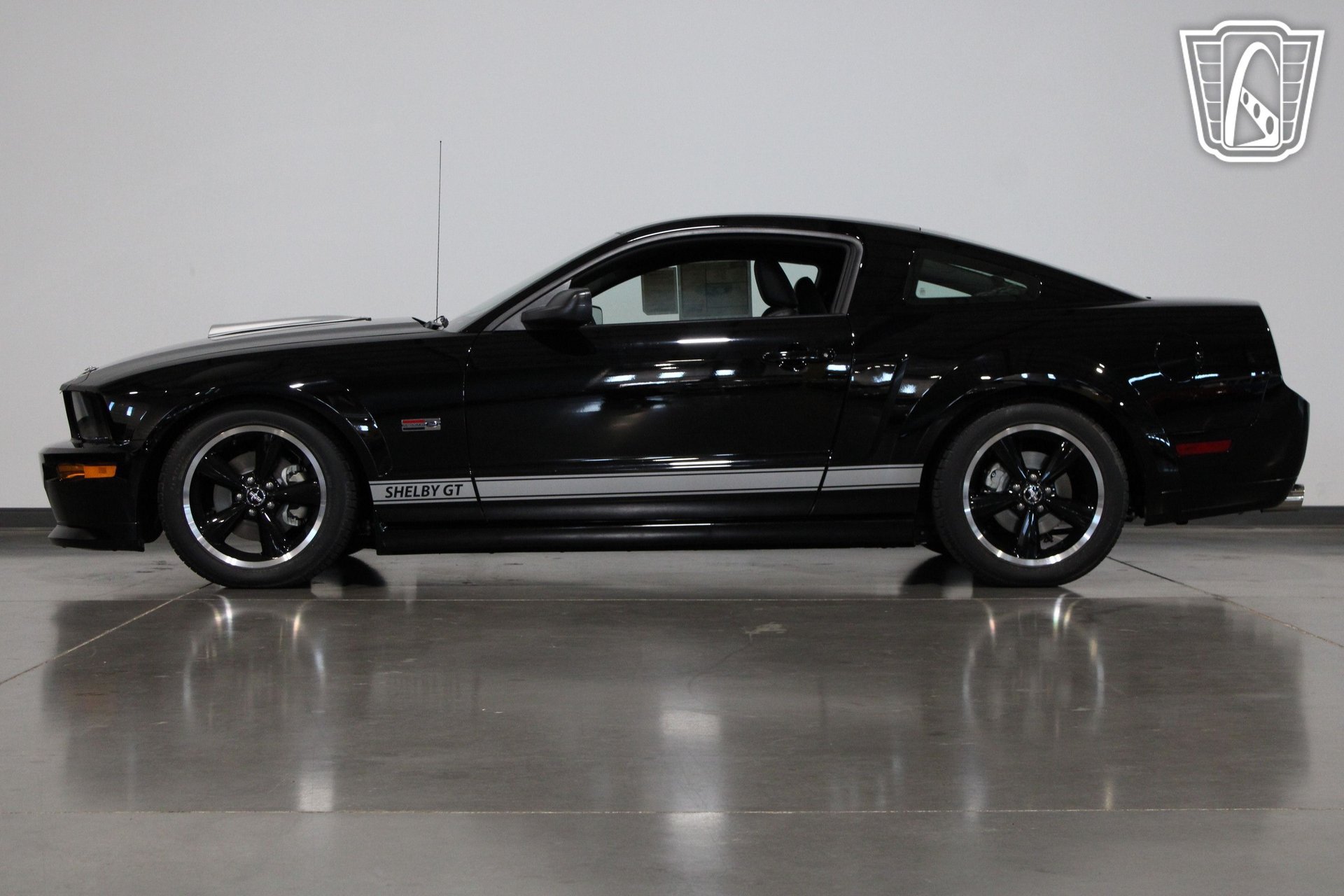 Used 2007 Ford Mustang GT RWD image 26