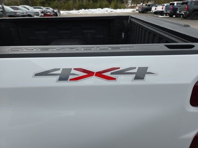 Used 2020 Chevrolet Silverado 1500 Custom w/ Custom Value Package image 43