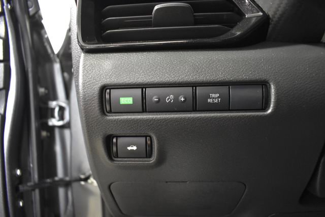 Used 2023 Nissan Sentra SV image 13