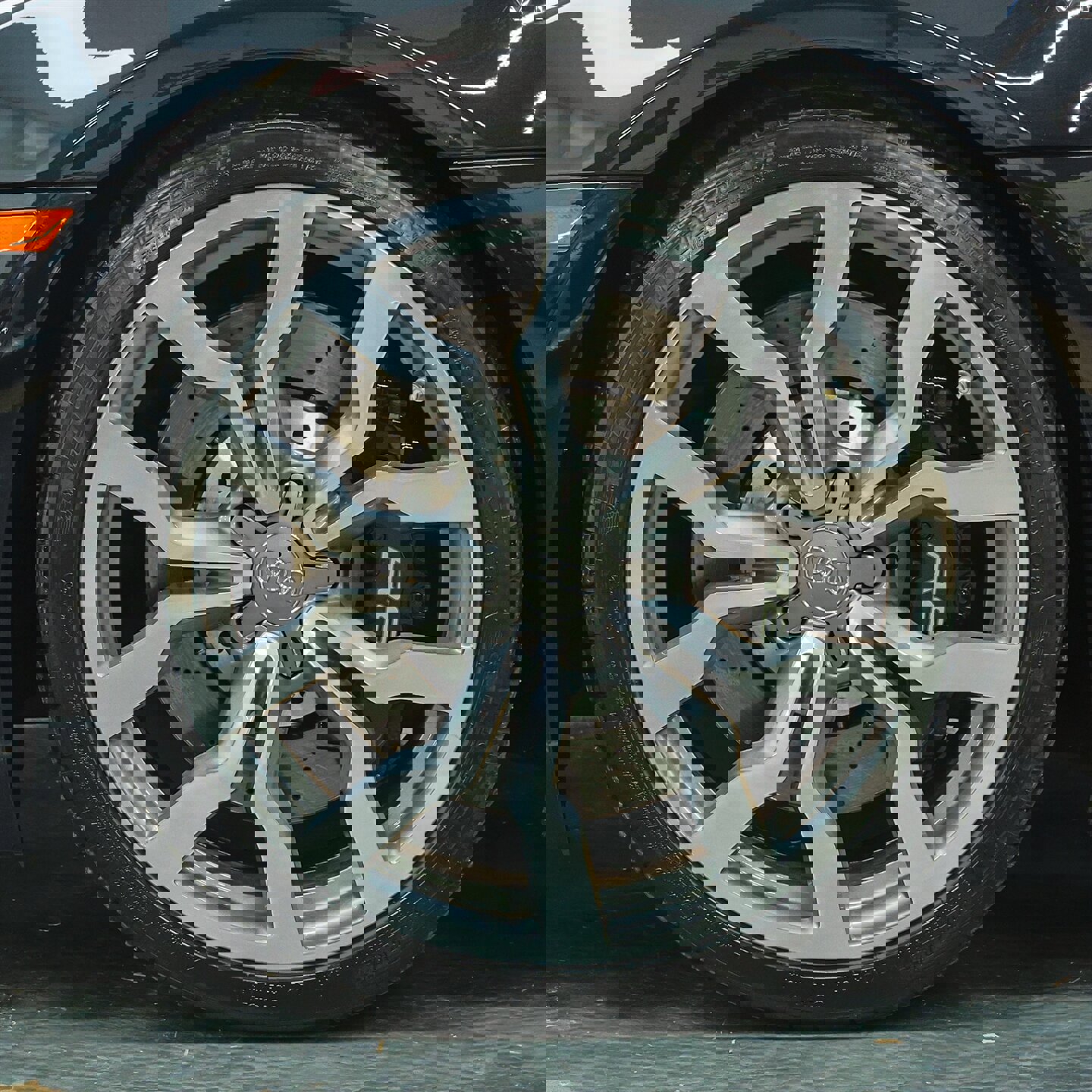 Used 2011 Audi R8 V10 image 52