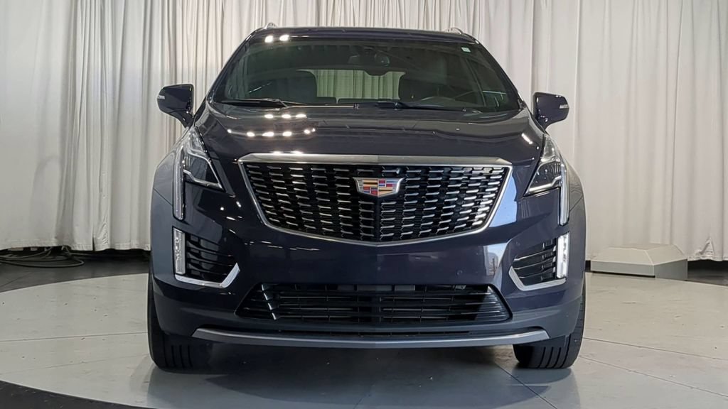 Used 2024 Cadillac XT5 Premium Luxury AWD/4WD image 3