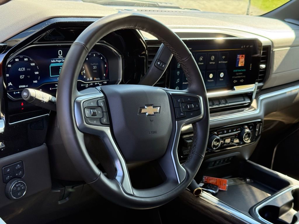 Used 2024 Chevrolet Silverado 3500 LTZ w/ LTZ Plus Package image 23