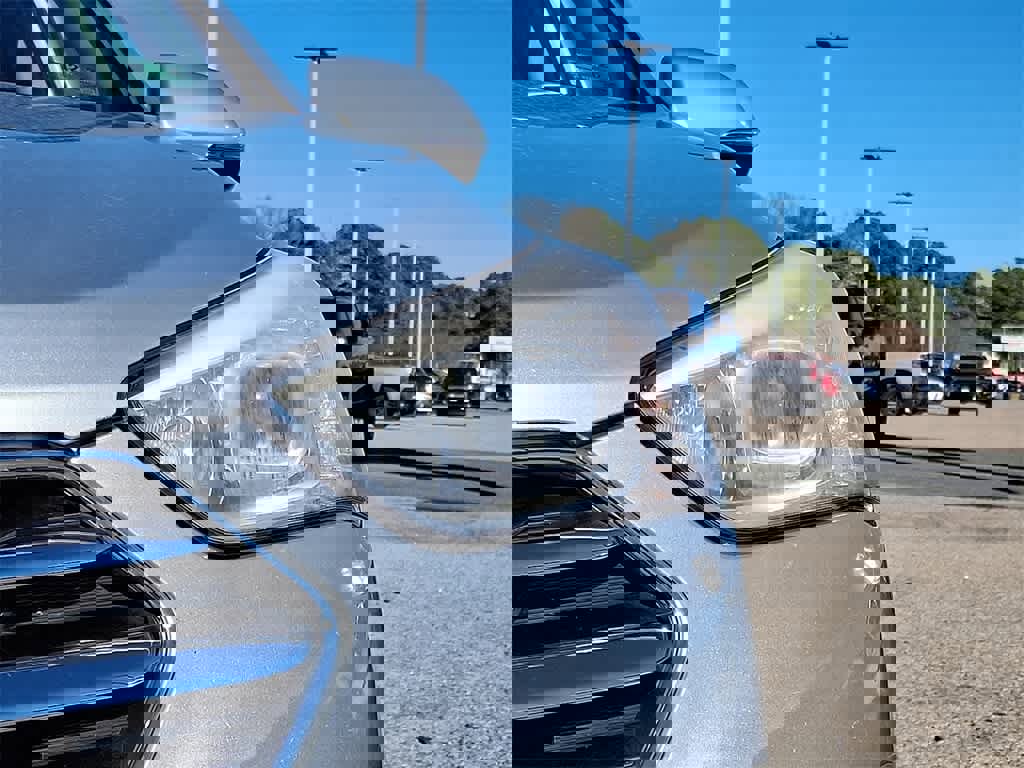 Used 2016 Hyundai Santa Fe Limited image 9