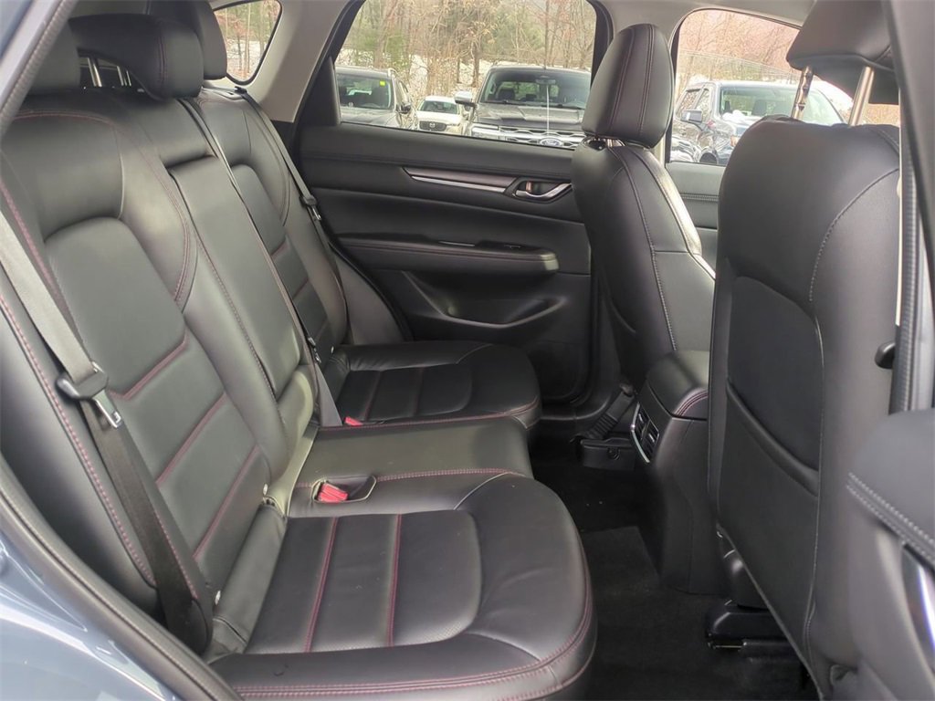 Certified 2024 MAZDA CX-5 Carbon Edition image 28