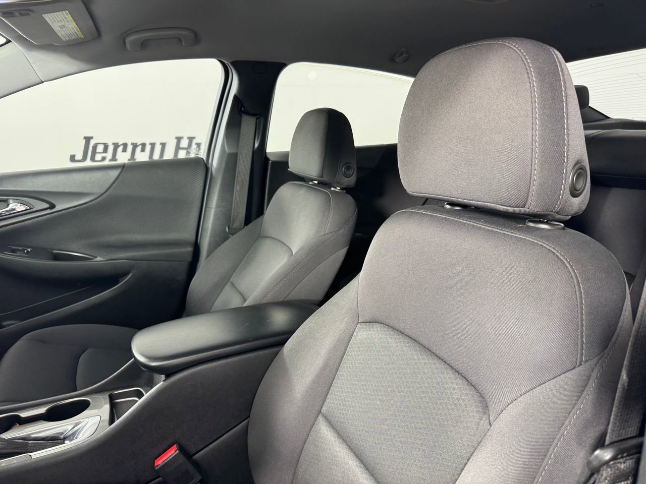 Used 2017 Chevrolet Malibu LS image 3