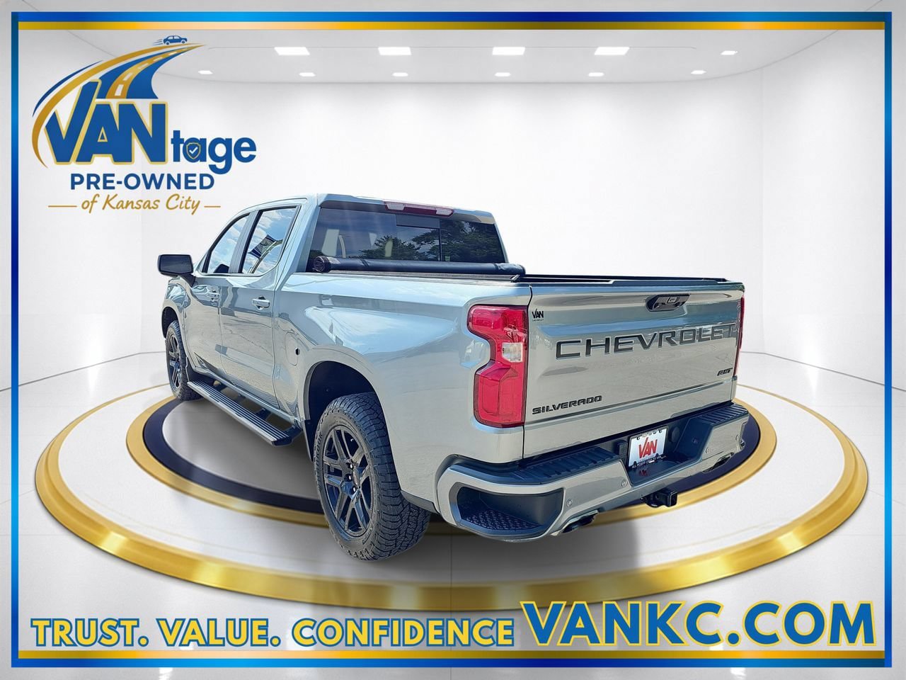 Certified 2023 Chevrolet Silverado 1500 RST w/ Convenience Package II AWD/4WD image 9