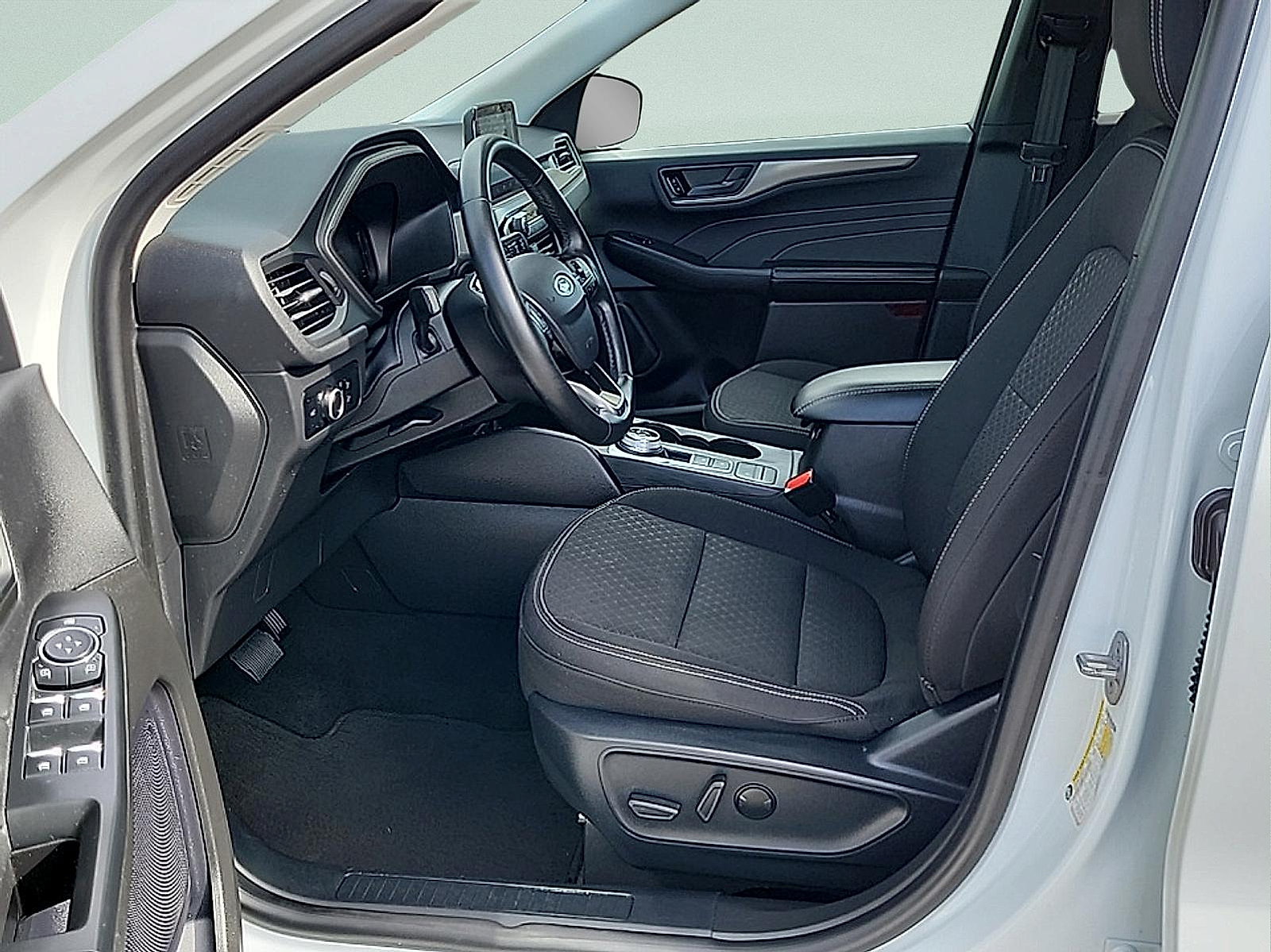 Used 2024 Ford Escape Active AWD/4WD image 13