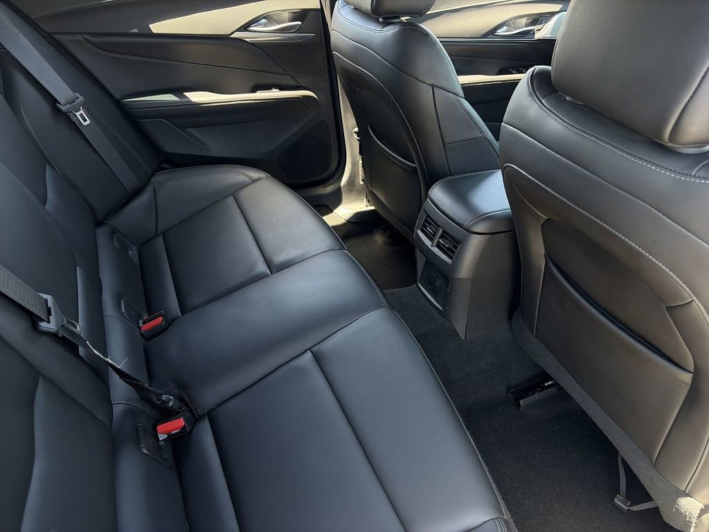 Used 2022 Cadillac CT4 Luxury w/ Sun And Sound Package RWD image 24