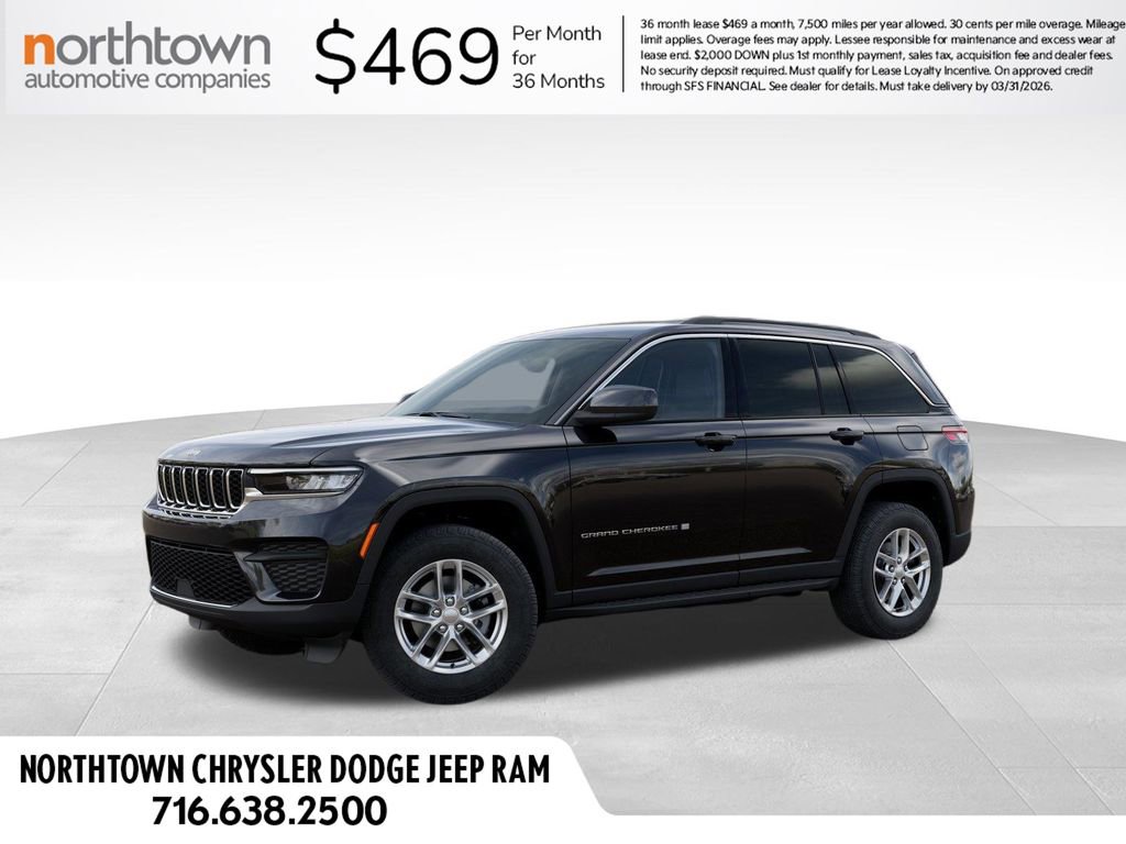 New 2026 Jeep Grand Cherokee Laredo image 2