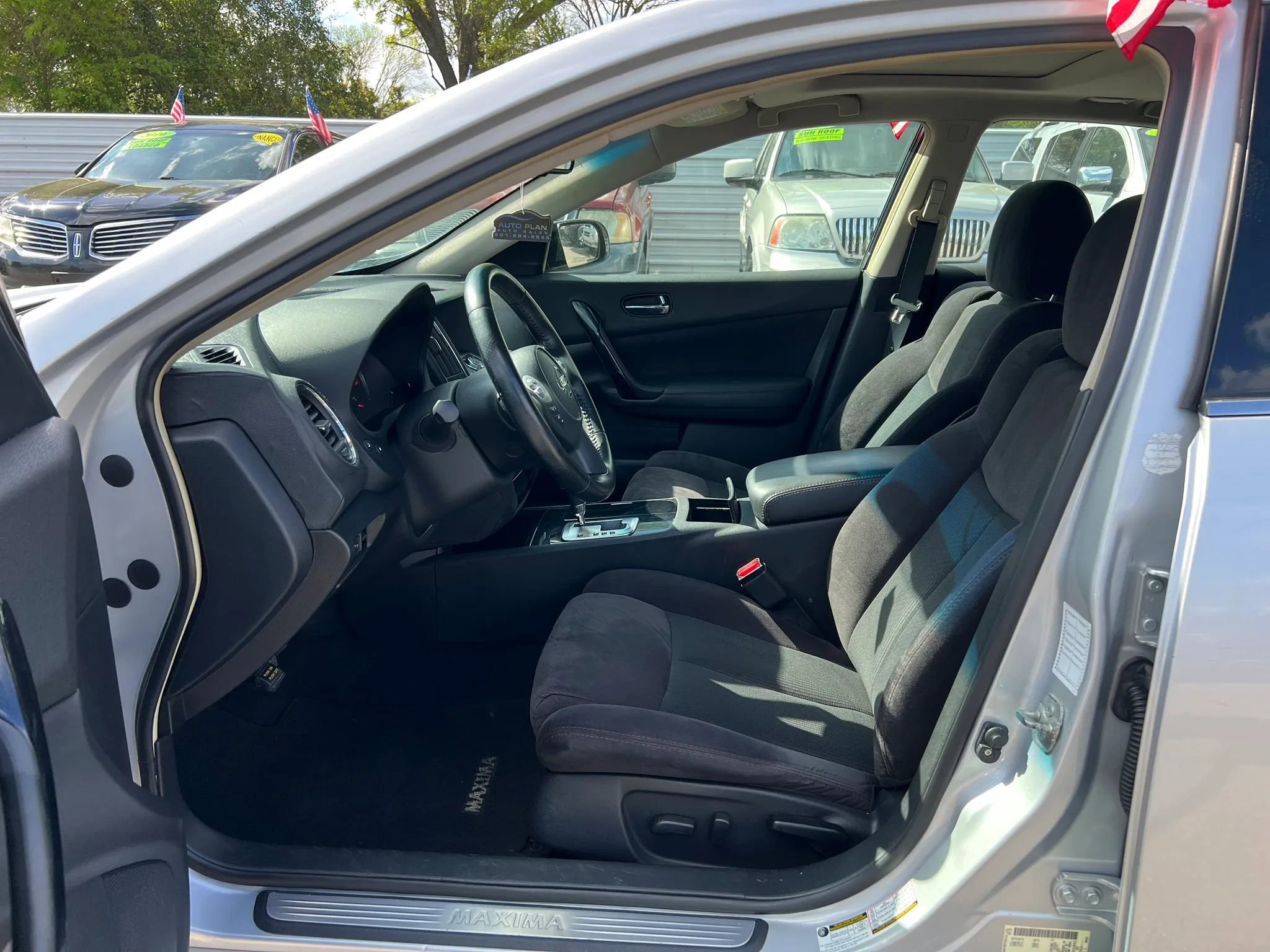 Used 2011 Nissan Maxima 3.5 S image 10