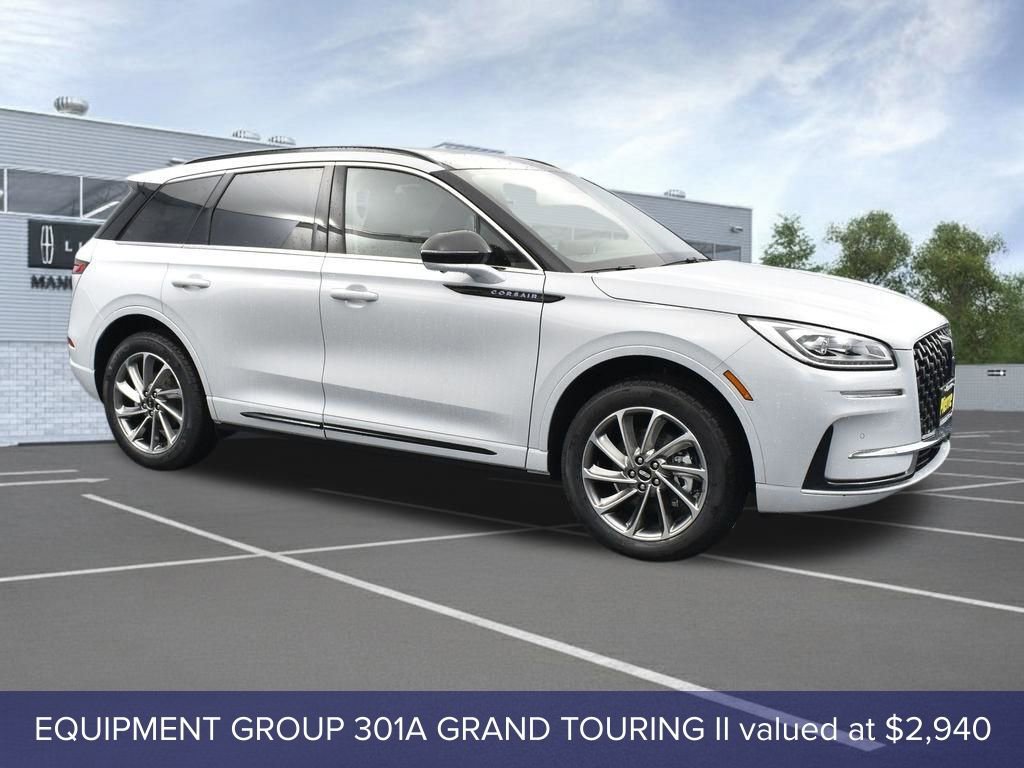 New 2026 Lincoln Corsair Grand Touring AWD/4WD image 3