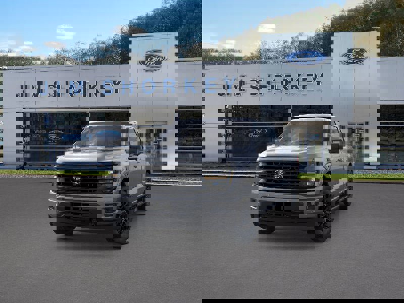New 2025 Ford F150 XLT w/ Equipment Group 302A MID image 2
