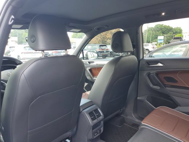 Certified 2024 Volkswagen Tiguan SEL R-Line AWD/4WD image 11