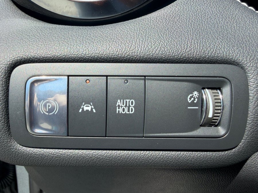 Used 2024 Chevrolet Blazer EV LT AWD/4WD image 16