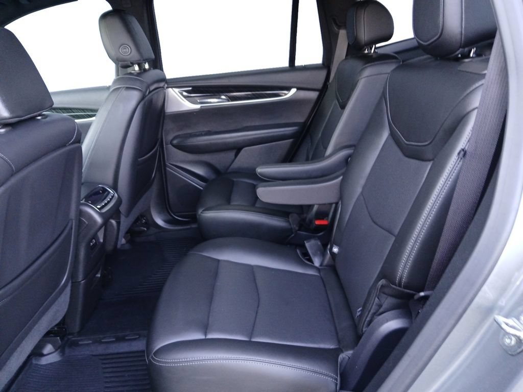 Used 2021 Cadillac XT6 Premium Luxury FWD image 22