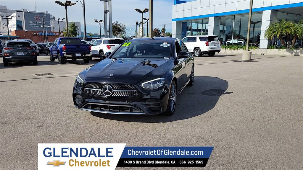 Used 2022 Mercedes-Benz E 450 4MATIC Sedan image 3