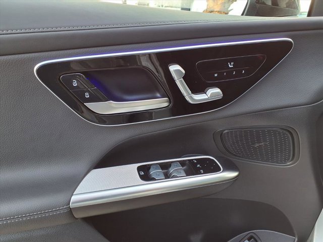 Used 2025 Mercedes-Benz GLC 43 AMG 4MATIC image 14