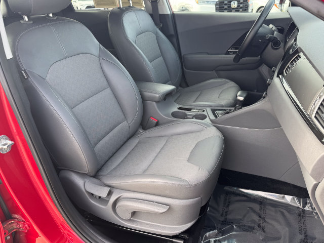 Used 2019 Kia Niro EX FWD image 10