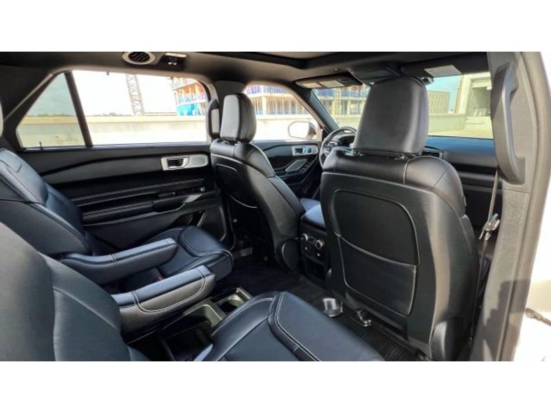 Used 2020 Ford Explorer ST w/ Premium Technology Package image 20