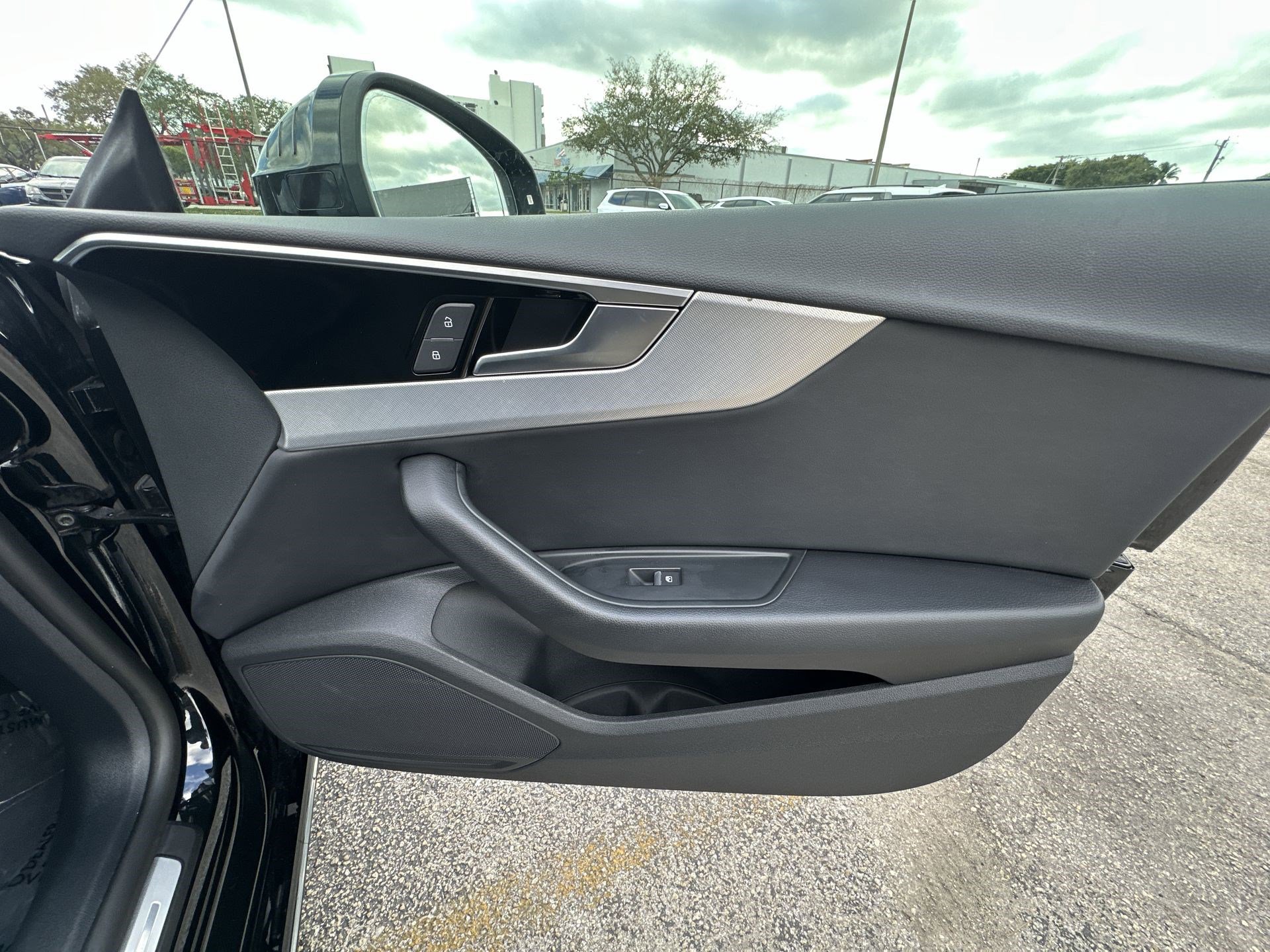 Used 2025 Audi A5 2.0T Premium Plus image 31