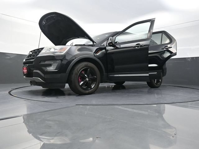 Used 2017 Ford Explorer XLT AWD/4WD image 43