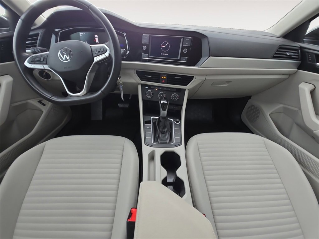 Used 2024 Volkswagen Jetta S image 10