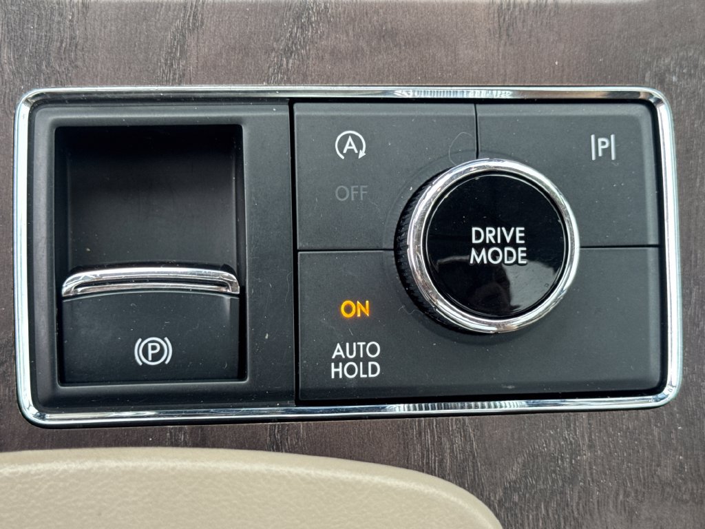 Used 2024 Lincoln Navigator Reserve AWD/4WD image 57