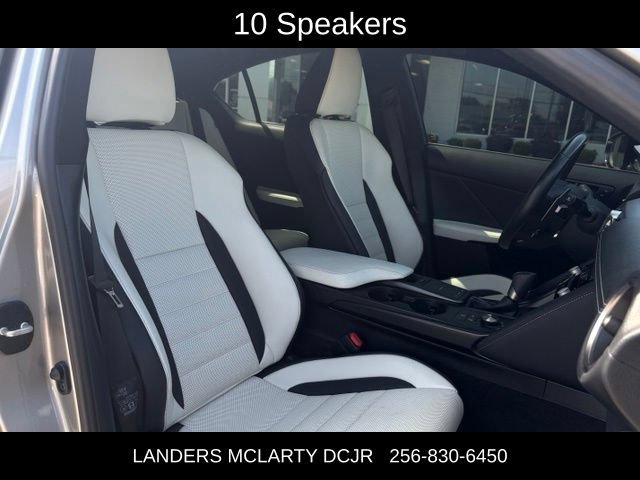 Used 2022 Lexus IS 350 F Sport RWD image 11