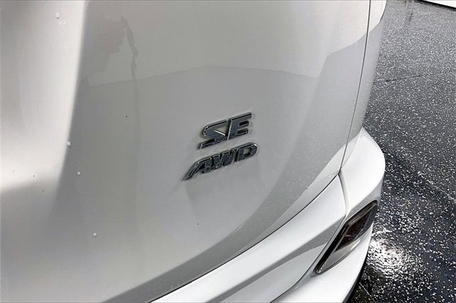 Used 2016 Toyota RAV4 SE image 24