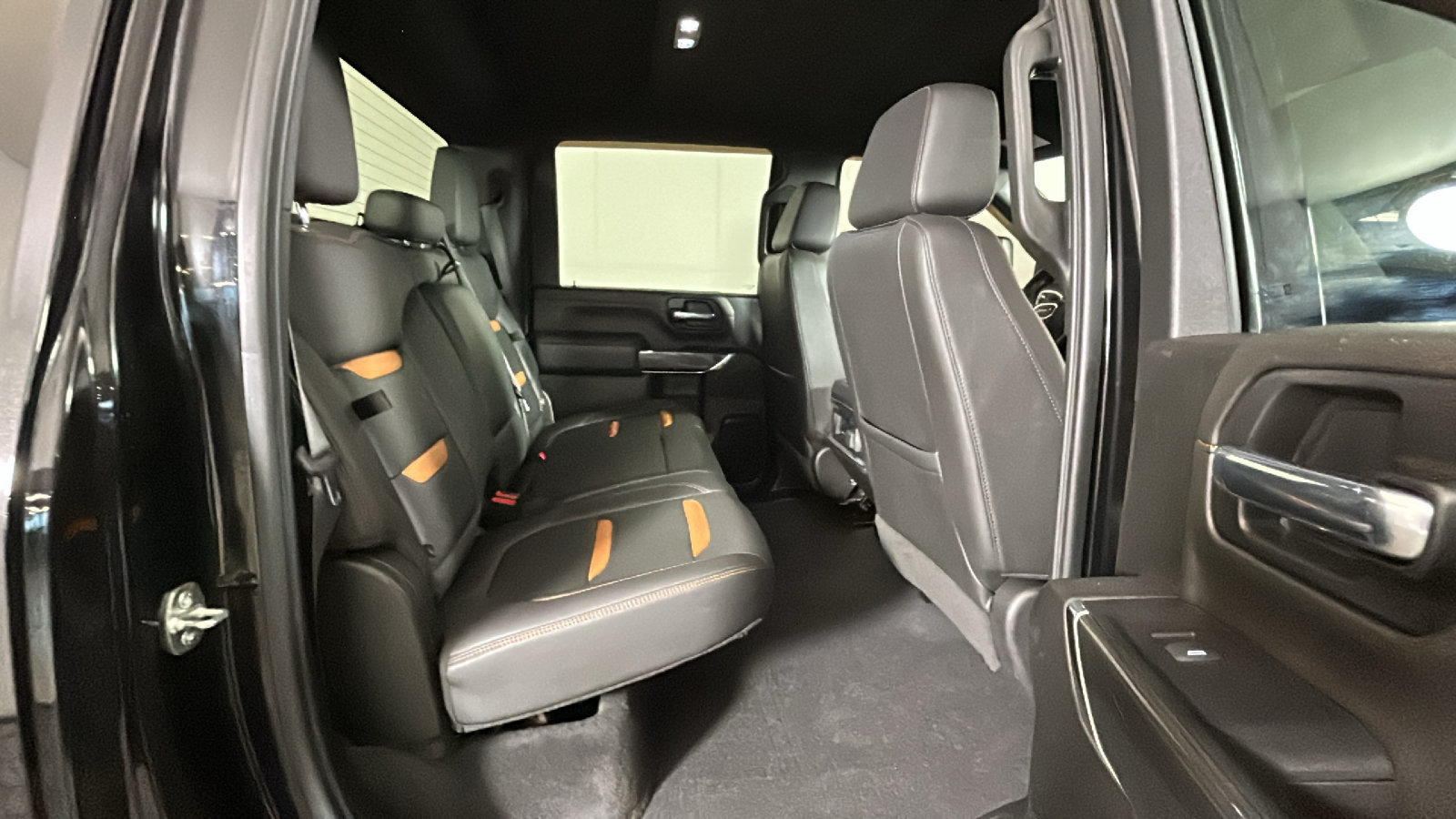 Used 2022 GMC Sierra 3500 AT4 AWD/4WD image 35